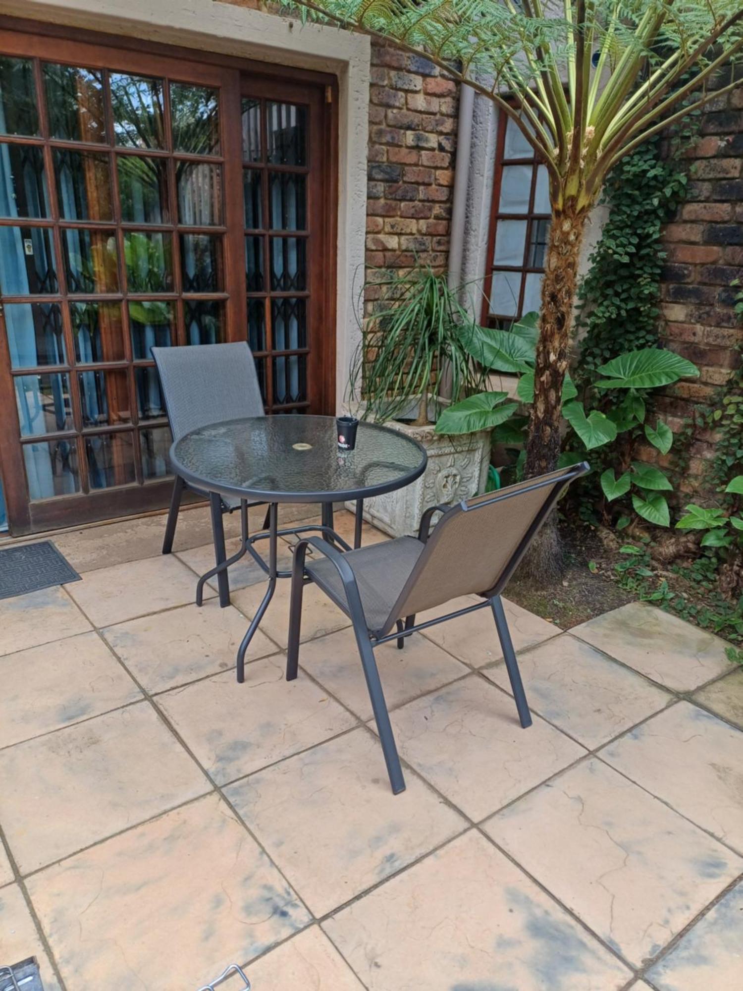 Green Scape Flatlet Pretoria Bagian luar foto